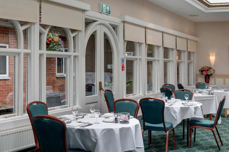 The Birch Hotel Haywards Heath Exterior foto