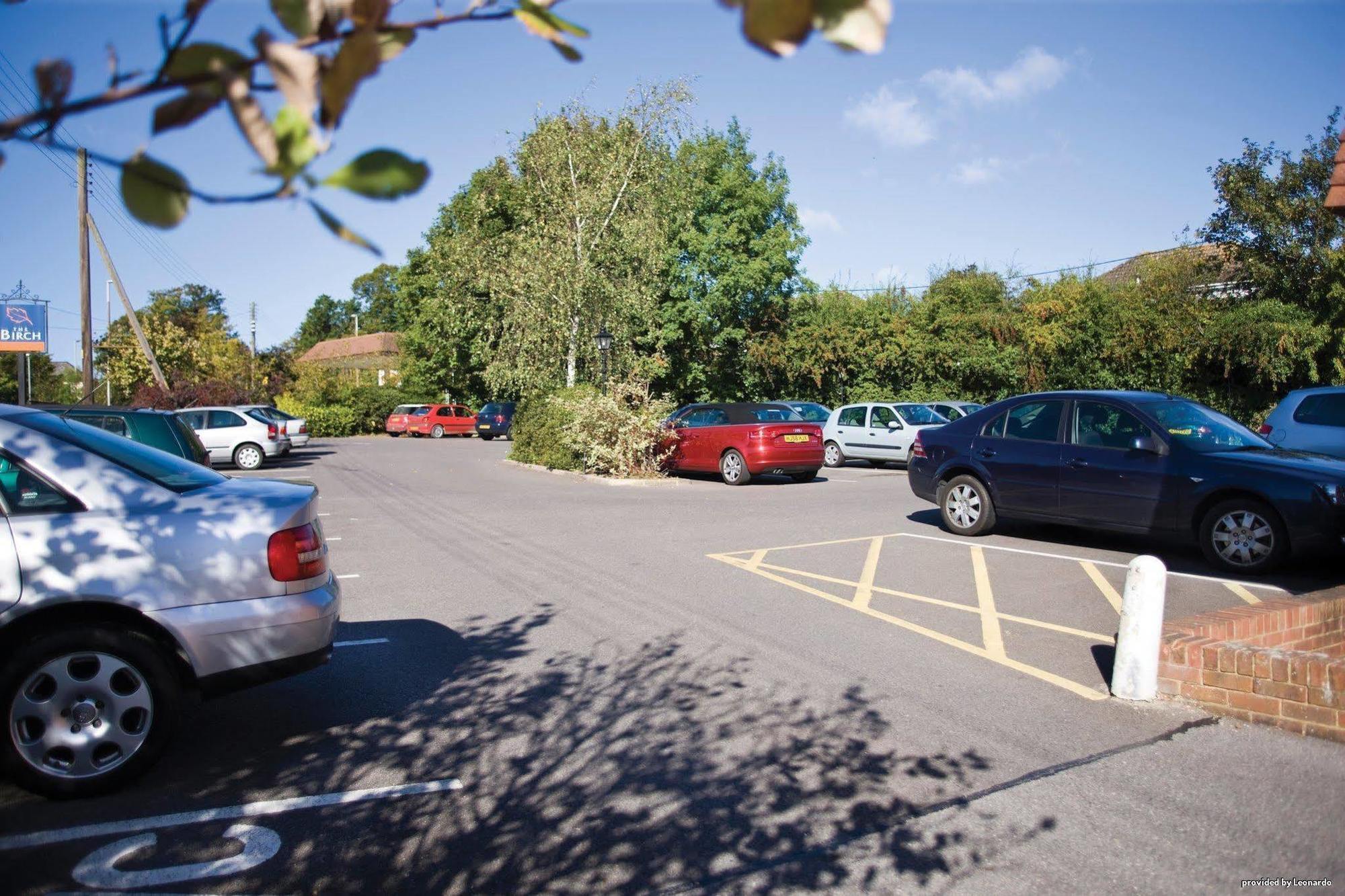 The Birch Hotel Haywards Heath Instalações foto